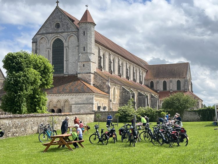 4 - Bike trip - Burgundy