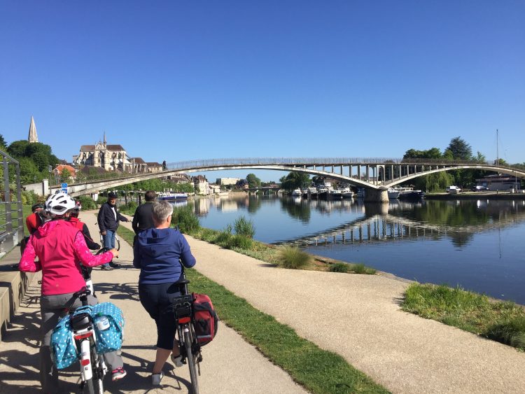 Radtour am Kanal in Auxerre